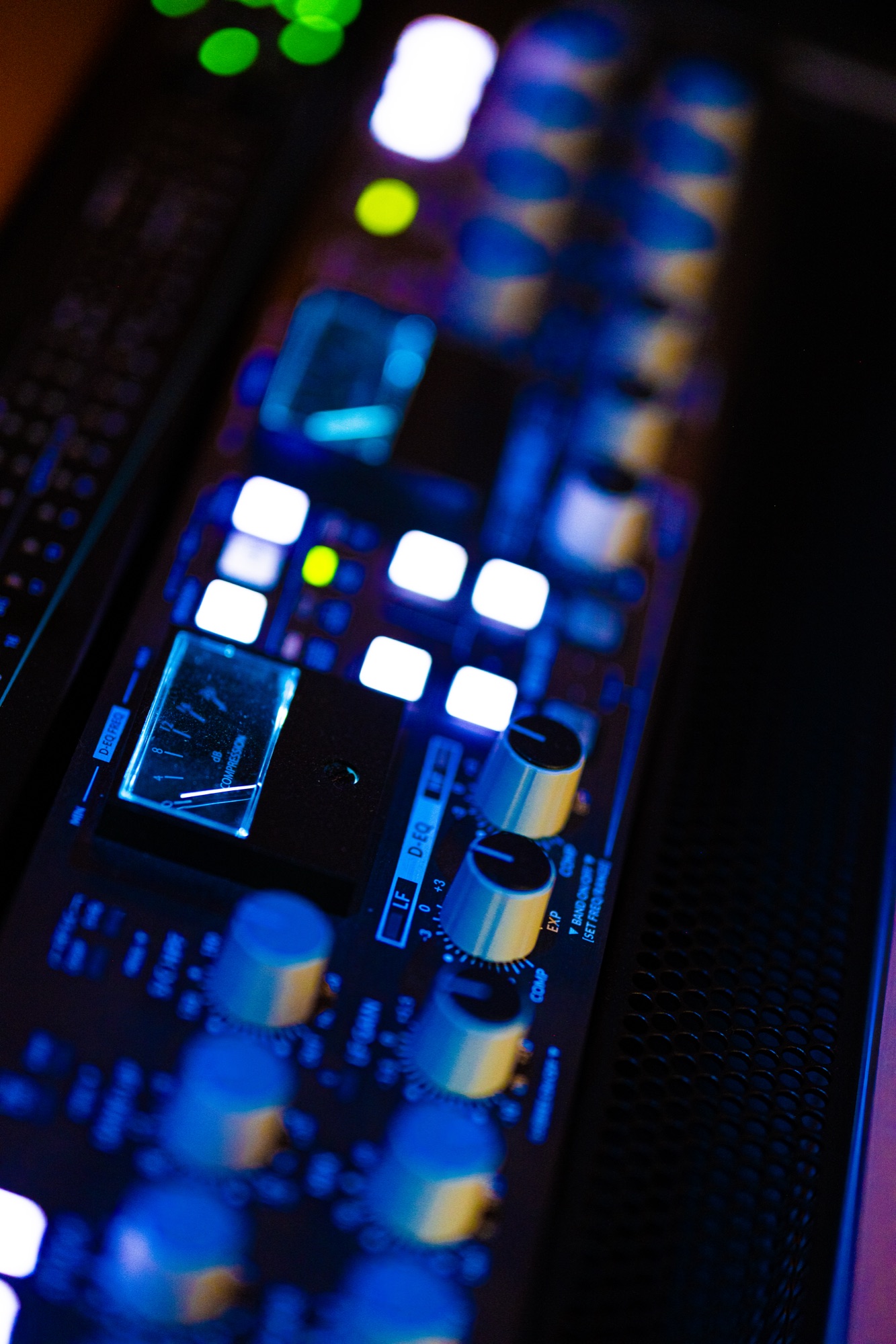 SSL-Buskompressor im Rack